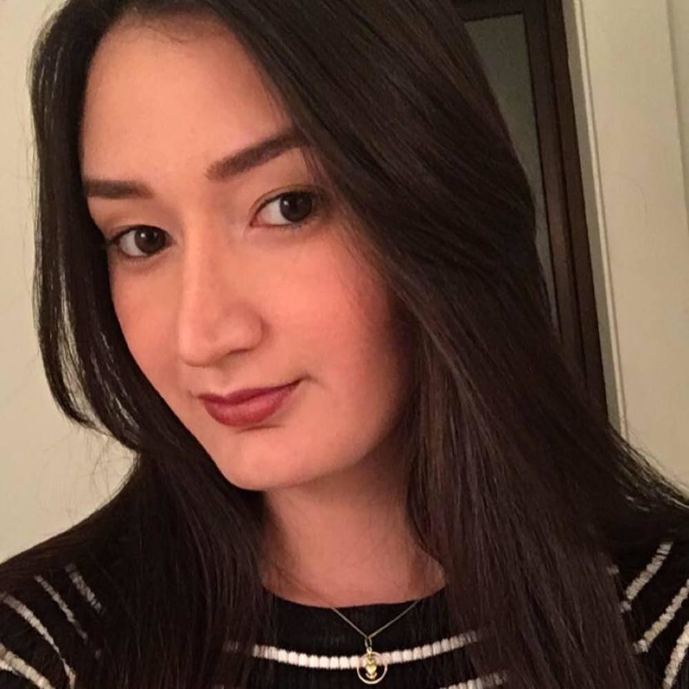 Meet your Posher, Nathaly